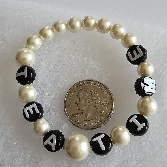 Handmade "Tea Time" bracelet beaded pearl pearlcore word gossip - Picture 5 of 13